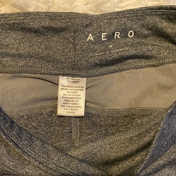 Aeropostale Gray Spandex Shaping Shorts - Picture 2 of 7